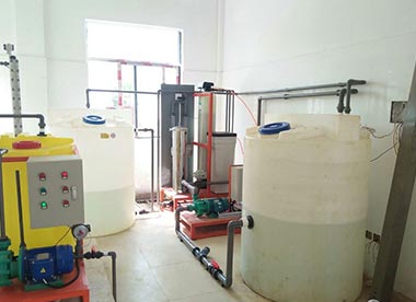 安宁海水制lv系统电话咨询,2000g次氯酸钠发生器生产厂